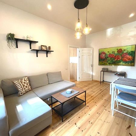 Cozy Home Matisa Apartment, Free Parking, Self Check-In Рига Экстерьер фото