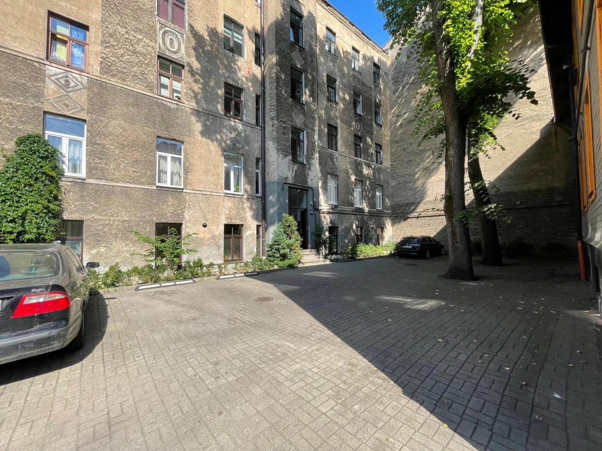 Cozy Home Matisa Apartment, Free Parking, Self Check-In Рига Экстерьер фото